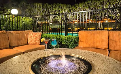 DoubleTree by Hilton Hotel Carson