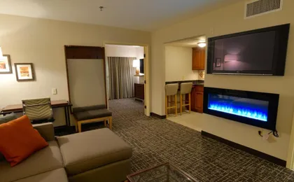 Holiday Inn Hotel & Suites Minneapolis - Lakeville