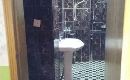 Shanghai Yilu Hotel