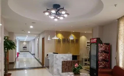 Golden Park Hotel