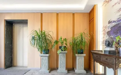 Kuanzhai Walk Hotel (Chengdu Kuanzhai Alley People's Park Subway Station)