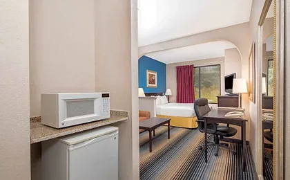 Baymont by Wyndham Laurel