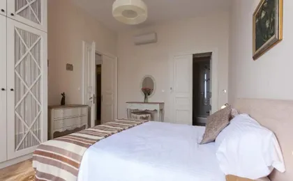 Luxury Beachfront Apartment