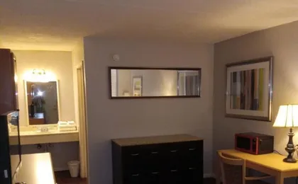 Apm Inn And Suites (Adults only)