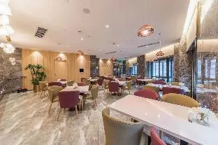 Ji Hotel Shanghai Jiuting Science And Technology City