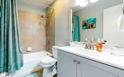 Water-view Dog-friendly Home With Outdoor Space & Entertainment Options