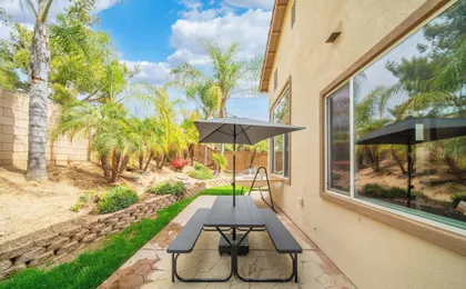 Spacious Golf Course Retreat - w/ Modern Kitchen