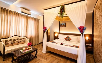 Fabhotel the Royal Cm Plaza