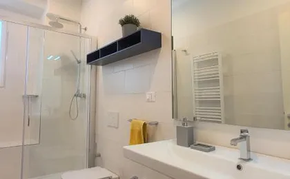 Elegant Yellow Apartment In San Gallo Firenze
