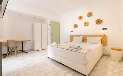 Lefka Hotel & Apartments