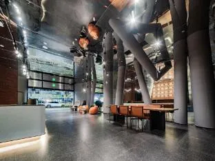 Starway Hotel Chengdu Kuanzhai Alley Subway Station