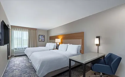 Candlewood Suites McPherson By IHG