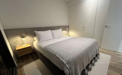 w Chic Urban 3BR w Sunny Terrace in Chueca