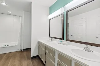 MainStay Suites Las Vegas Flamingo