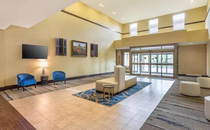 Best Western Plus University Park Inn & Suites