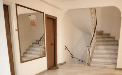 Courtyard Apt - Central Athens