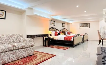 Palm Residences and Suites