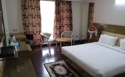 Rosewood International Hotel