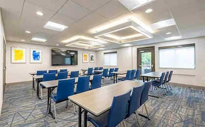 Holiday Inn Express & Suites Columbus - Polaris Parkway / COLUMBUS By IHG