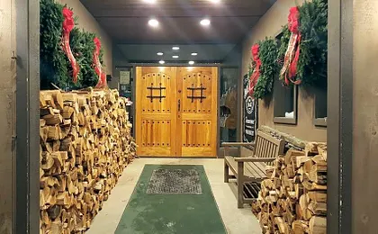 Cascades Lodge