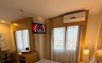 Hotel E Suites Em Frente Ao Aeroporto Congonhas Com Piscina 914