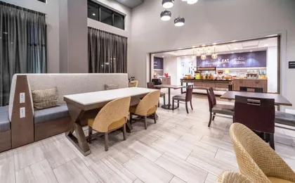 Hampton Inn And Suites Santa Maria