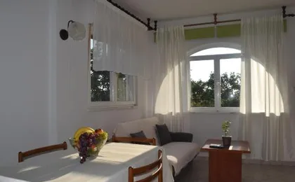 Apartmani Anđela i Mladen Debelić