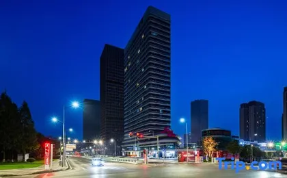 Elk Forest Hotel (National Expo Exhibition Central Park)