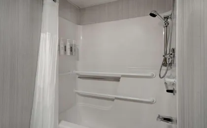 Spark by Hilton Rochester University Area (H)