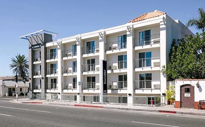 Hotel Solarena Newport Beach, a Dazzler Select by Wyndham
