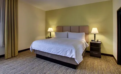 Candlewood Suites Wichita East