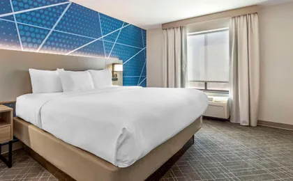 Comfort Suites