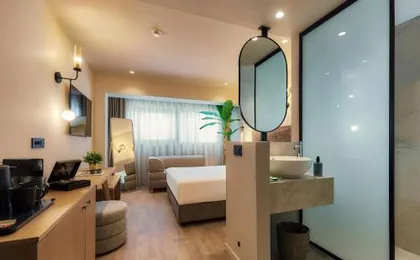 Enorme Epavli Urban Living