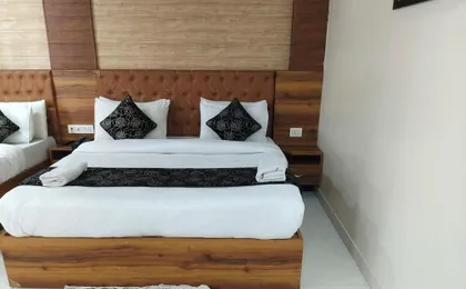 Hotel Gloab Residency Near Delhi Airport