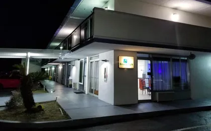 Econo Inn