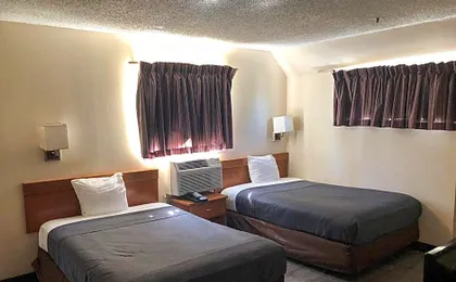 Studio 6 Extended Stay - Jacksonville, FL - South