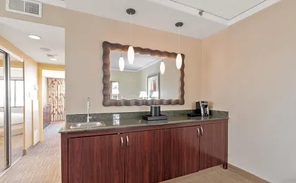Harmony Seacaucus Suites Meadowlands