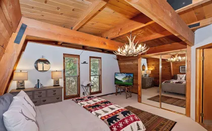 Yosemite Pines Cabin - Sleeps 6