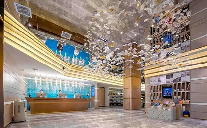 Atour Hotel Wuhan Guanshan Avenue Optics Valley
