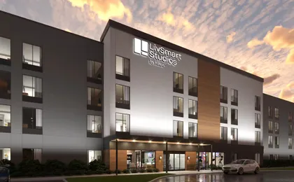 LivSmart Studios Hilton Pensacola I-10 North Davis Hwy