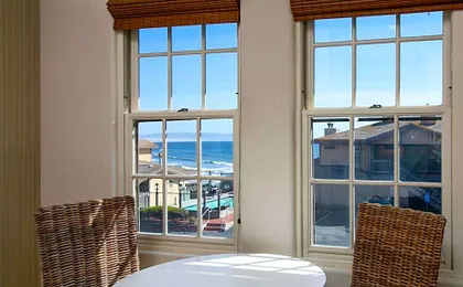 Cottage Inn By The Sea