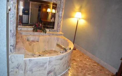 Executive Inn and Suites Jackson