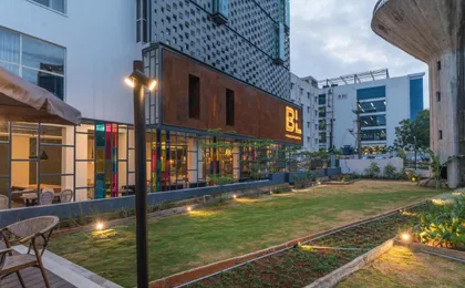 Hotel B Plus L
