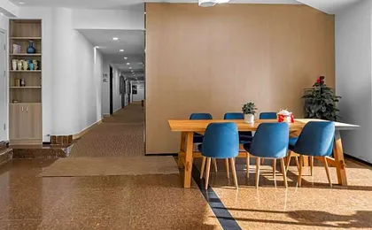 7 Days Inn Shanghai Oriental Pearl Yuanshen Road Metro Station