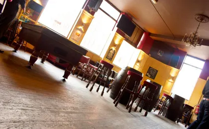 Dover Castle Hostel (Adults only)