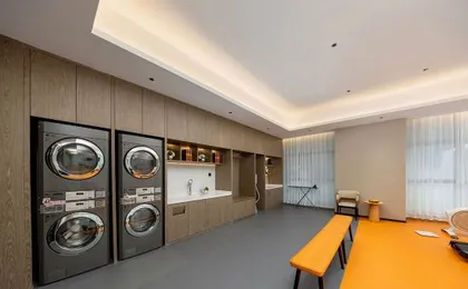 Vienna International Hotel (Chengdu Cibo City Huaxi Tianfu Hospital)
