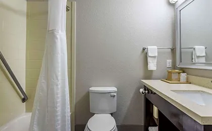 Comfort Inn & Suites North Little Rock JFK Blvd