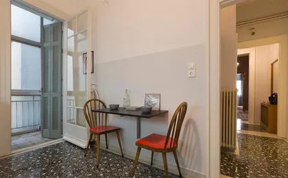 Authentic Retro Flat in City Center #Feelslikehome