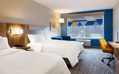 Holiday Inn Express & Suites Roseburg North by IHG