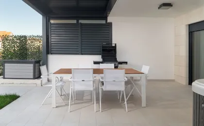 Apartment Mona - Dvosobni Stan